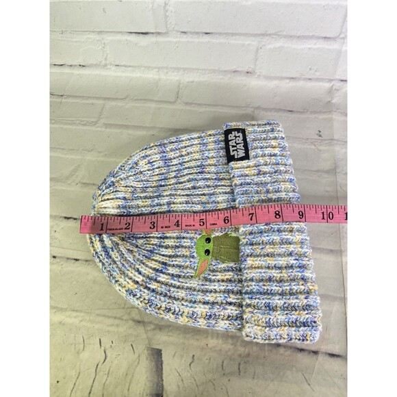 NEW Star Wars The Child Baby Yoda Knit Beanie Hat Cap Adult OSFM - Picture 5 of 5